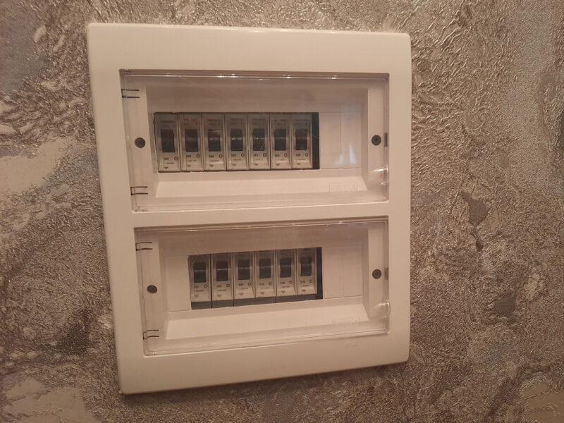 Elektrik işləri - Yenielanlar.az