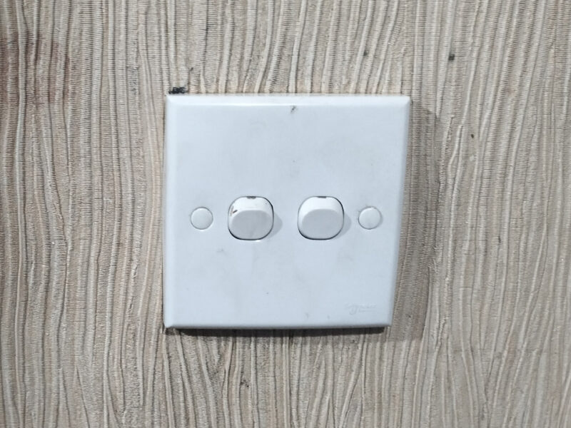 Elektrik xetlerinin cekilmesi - Yenielanlar.az