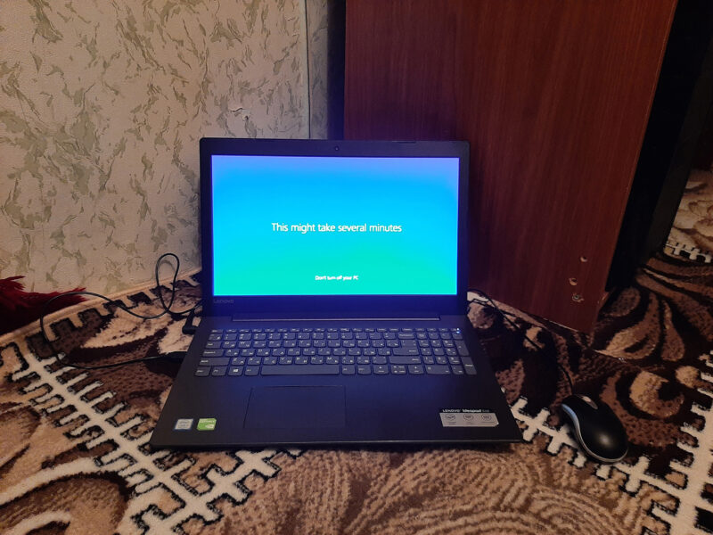 Komputer mutexessisi - Yenielanlar.az