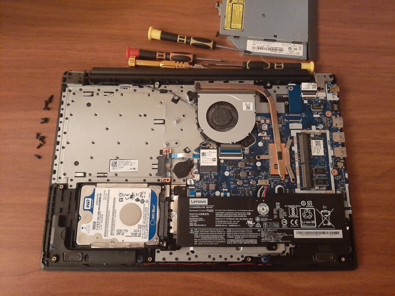 Komputer xidmetleri - Yenielanlar.az