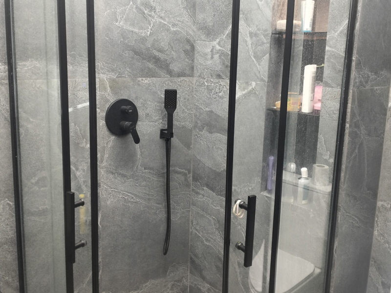 Santexnika ustasi - Yenielanlar.az