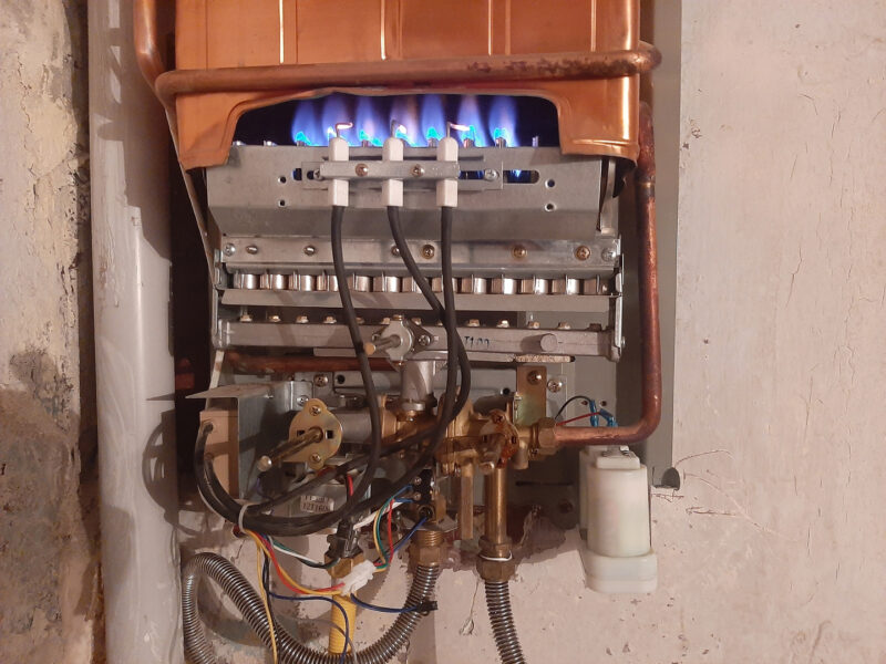 Su qizdirici ustasi - Yenielanlar.az