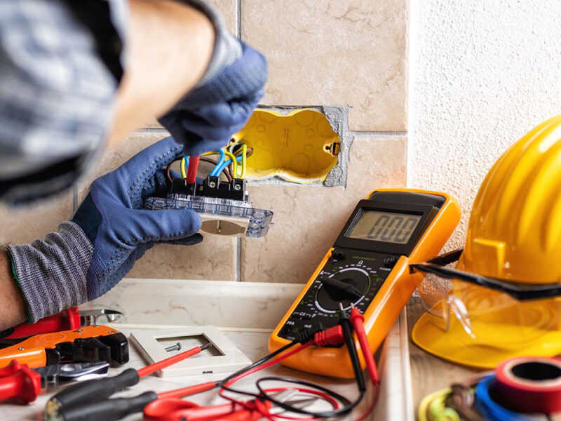 Usta xidmətləri - Yenielanlar.az